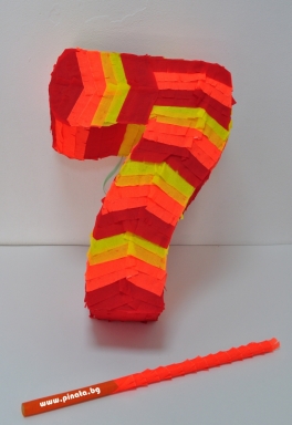 Пинята Цифра 7 Рожден Ден височина 50 см