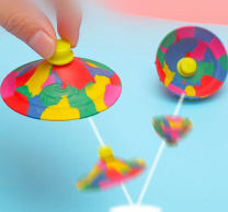 Гумена въртяща се и отскачаща забавна купа /Ch/