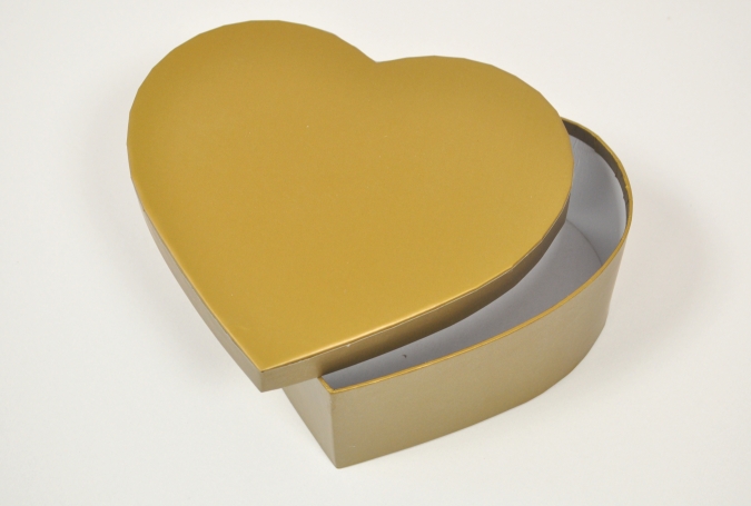 Кутия за подарък сърце, цвят злато, 13/13/4,5см /Sa/
