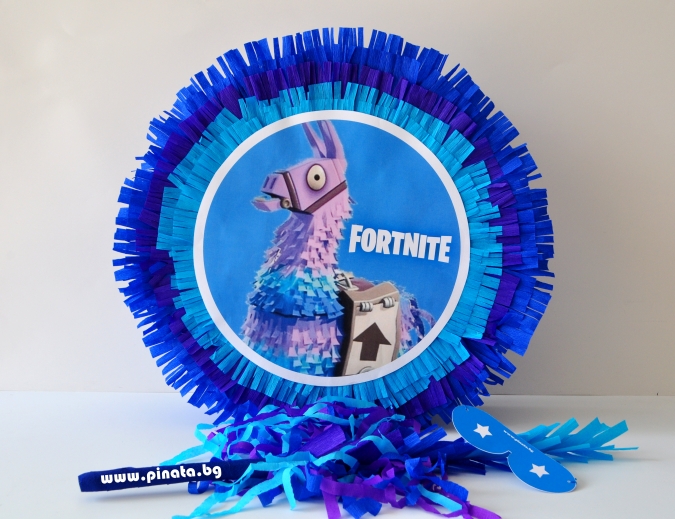 Промо пакет за 10 празнуващи Фортнайт Лама