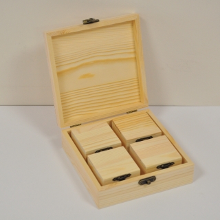 Дървена кутия с 4 малки кутийки, 15х15х5,5см /Sa/