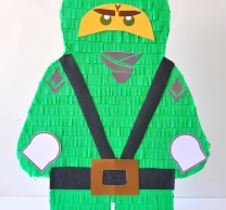 Пинята Лего Нинджаго Лойд фигура / Pinata Lego Ninjago Lloyd