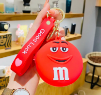 Силиконов ключодържател, портмоне, бонбон M&M, цвят червен /Tr/