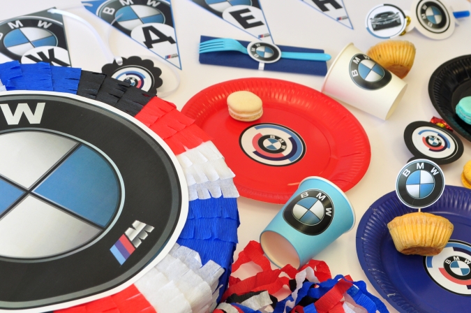 Промо пакет за 10 празнуващи БМВ