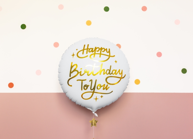 Фолиев балон бял със златен надпис Happy Birthday to you, 35 см /Pd/