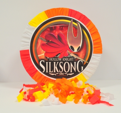 Пинята Силксонг / Silksong, две лица 40х40 см