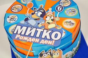 Хартиена торта с декорация и персонализация Блуи и Бинго