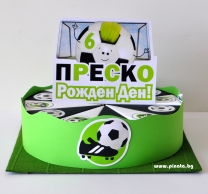 Хартиена торта с тематична декорация и персонализация Футбол