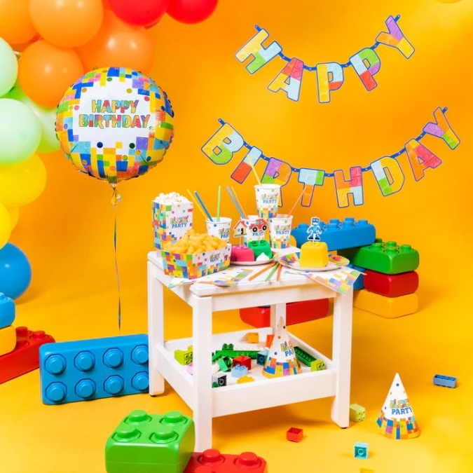 Банер гирлянд Лего строителни блокчета, с текст Happy Birthday, 1,80 м дължина /Pp/