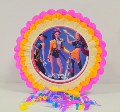 Пинята Кей Поп, две лица 40х40 см