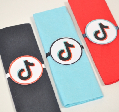 Парти салфетки Тик Ток, 33х33 см, 6 бр. пакет