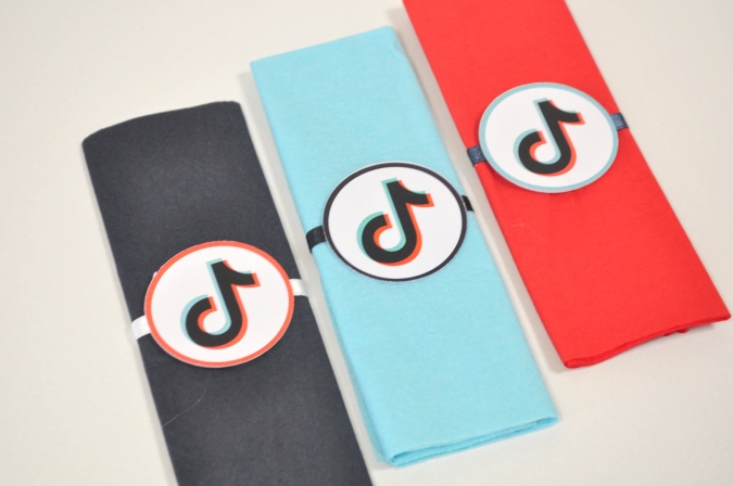 Парти салфетки Тик Ток, 33х33 см, 6 бр. пакет