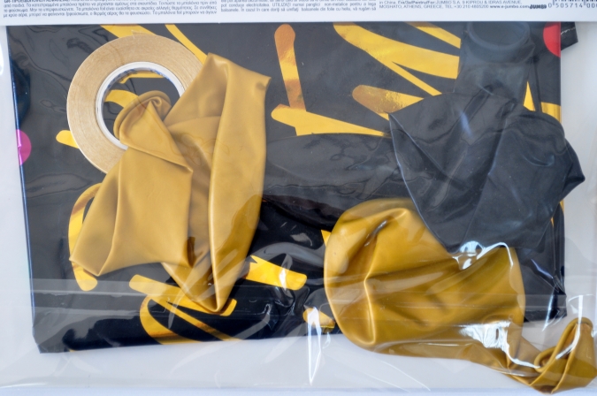 Комплект 7 бр. балони златно и черно металик - 2бр фолио, 5бр латекс /mb/